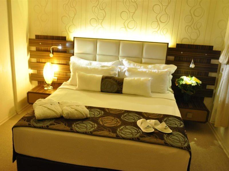 Orty Airport Hotel İzmir Ngoại thất bức ảnh