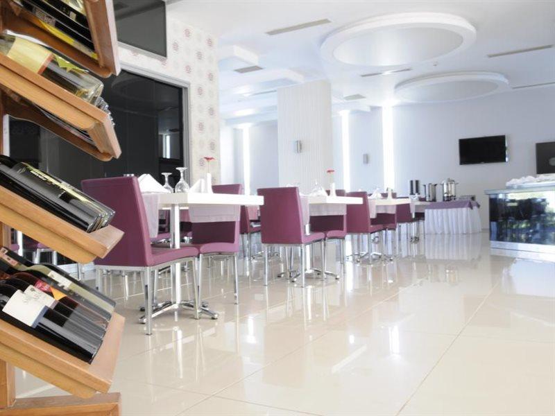 Orty Airport Hotel İzmir Ngoại thất bức ảnh