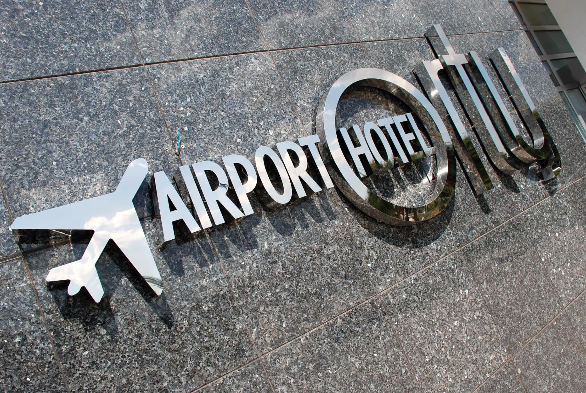 Orty Airport Hotel İzmir Ngoại thất bức ảnh