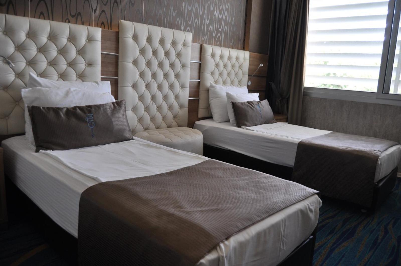 Orty Airport Hotel İzmir Ngoại thất bức ảnh