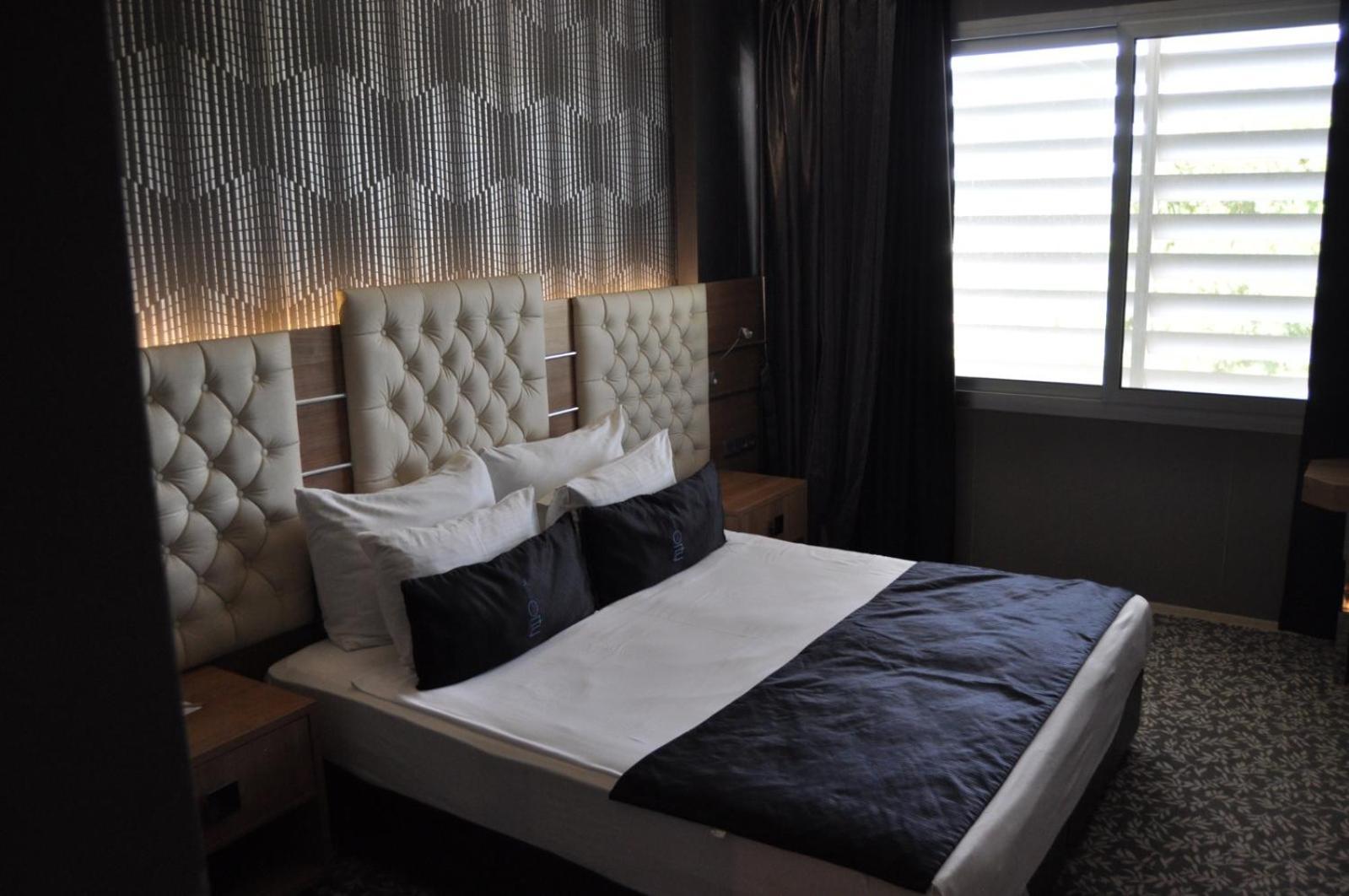 Orty Airport Hotel İzmir Ngoại thất bức ảnh