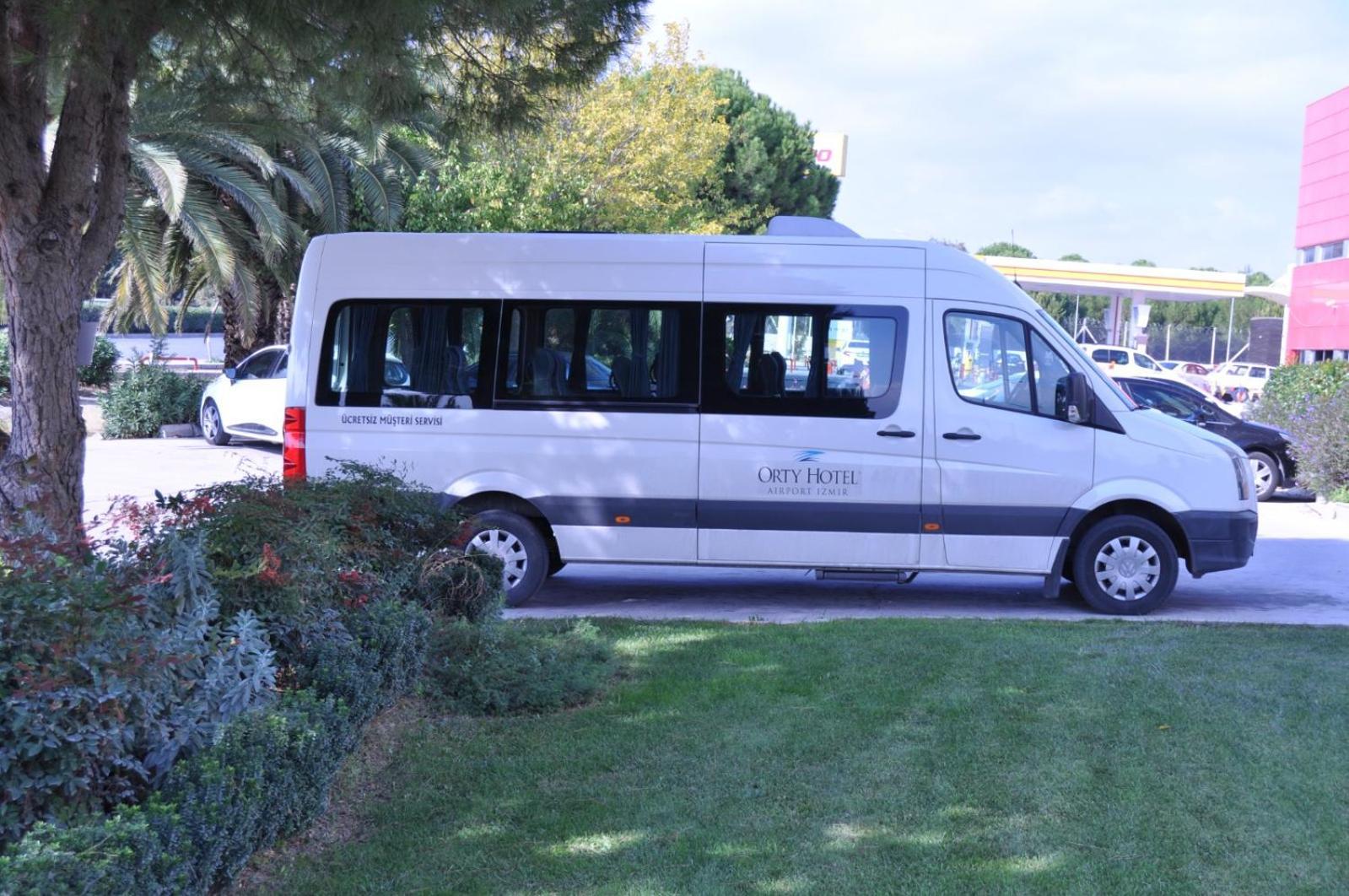 Orty Airport Hotel İzmir Ngoại thất bức ảnh