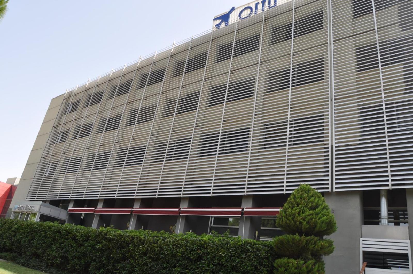 Orty Airport Hotel İzmir Ngoại thất bức ảnh