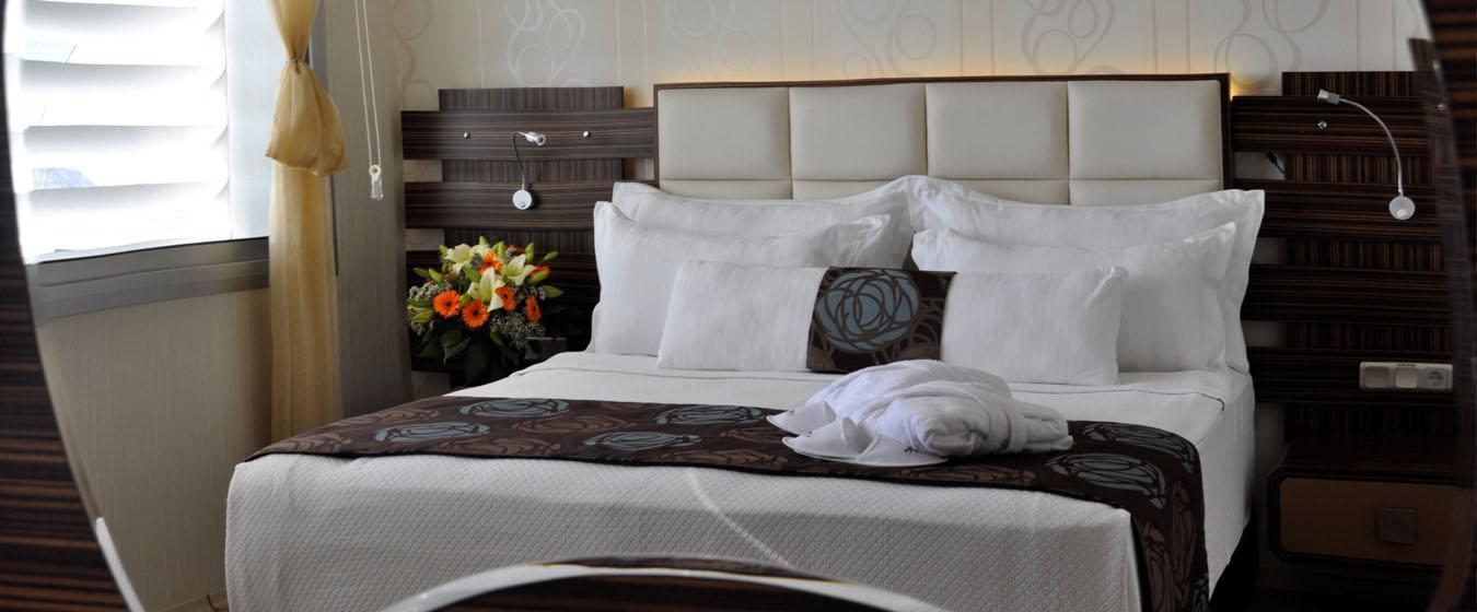 Orty Airport Hotel İzmir Ngoại thất bức ảnh