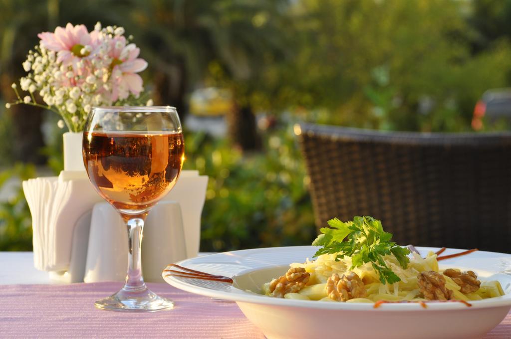 Orty Airport Hotel İzmir Ngoại thất bức ảnh