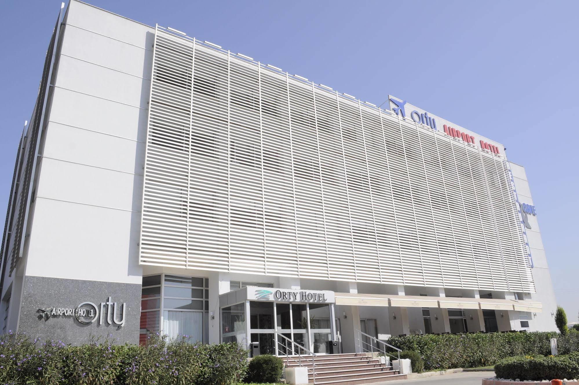 Orty Airport Hotel İzmir Ngoại thất bức ảnh